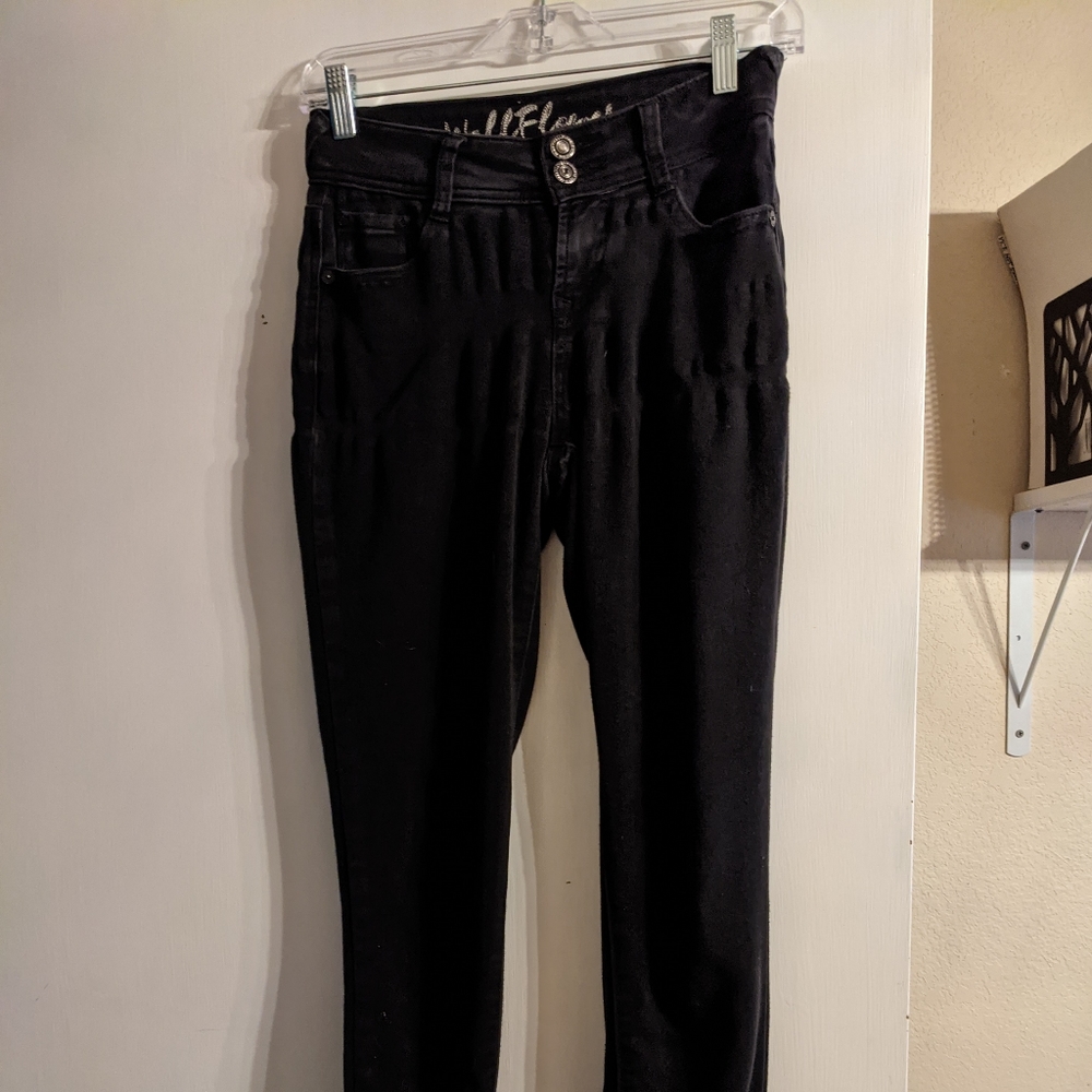 Black leggings